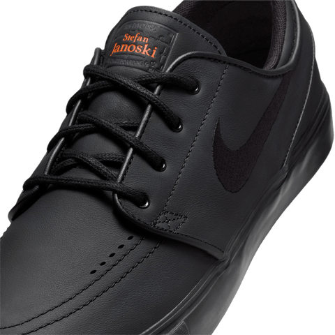 Nike SB Janoski OG ISO Tripple Black Embassy Boardshop