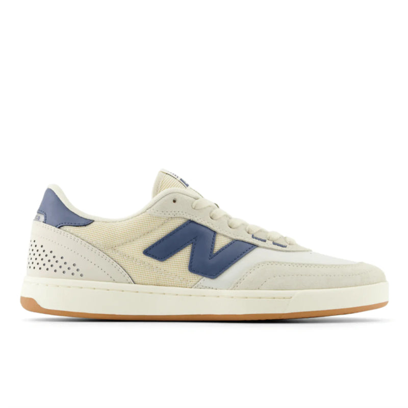 NB Numeric 440 V2 (White with Blue)