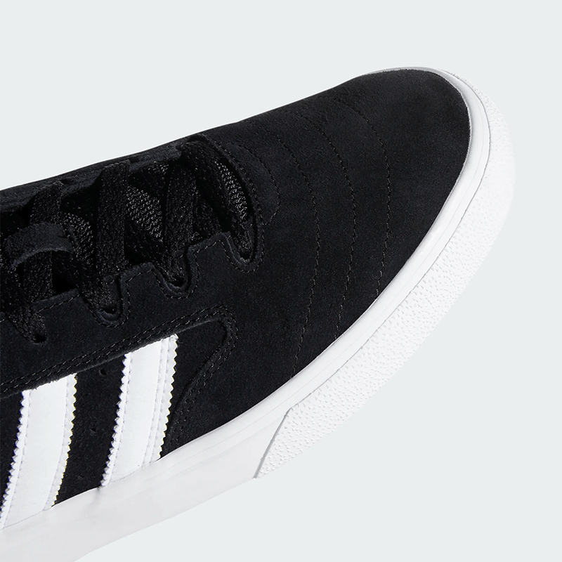 Busenitz Vulc II (Black/White/Gum)