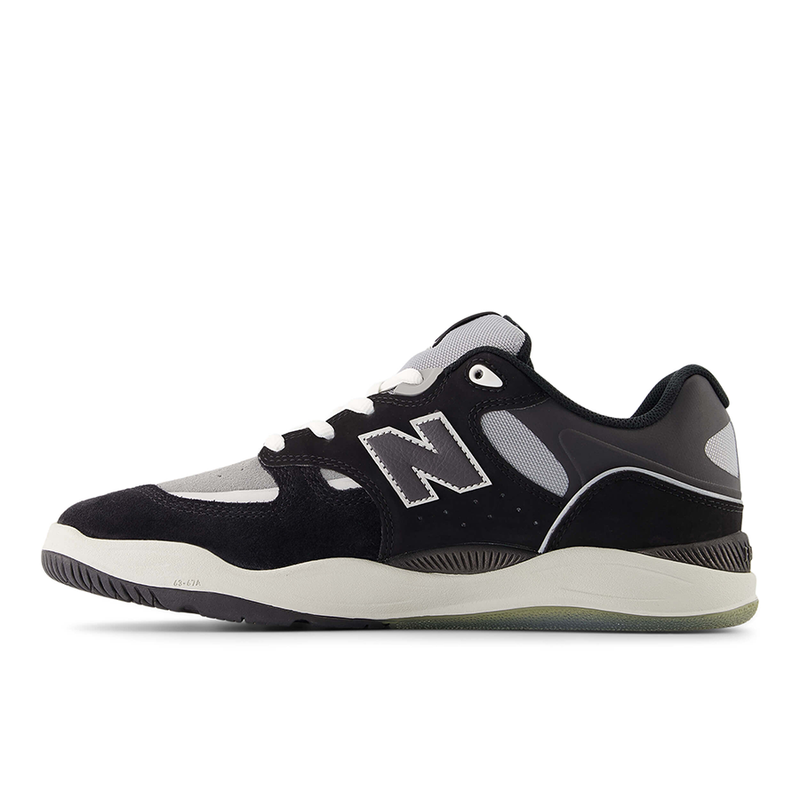 NB Numeric Tiago 1010 (Black with Grey)