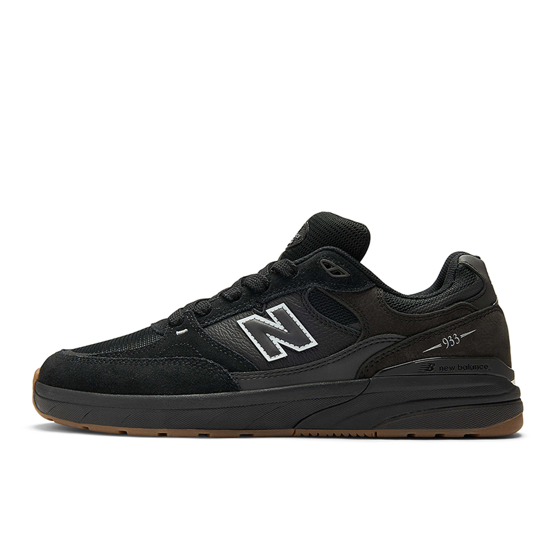 NB Numeric Andrew Reynolds 933 (Black with Black)