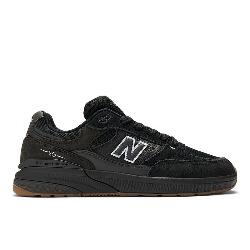 NB Numeric Andrew Reynolds 933 (Black with Black)