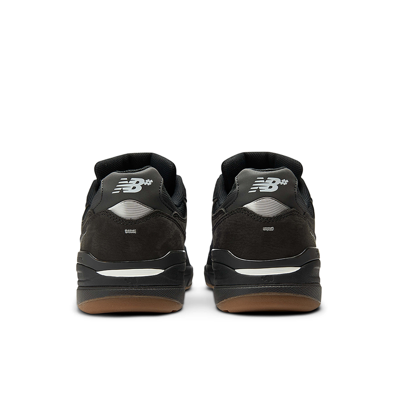 NB Numeric Andrew Reynolds 933 (Black with Black)