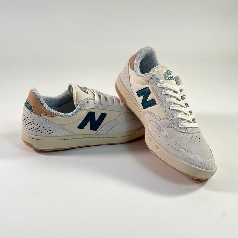 NB Numeric 440 (White With Green)