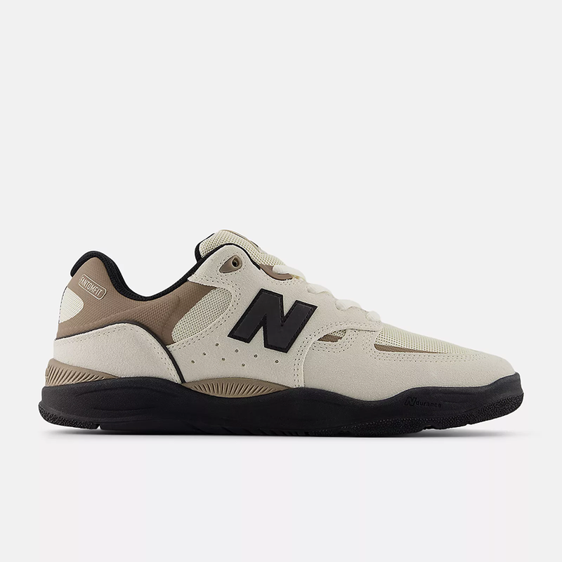 NB Numeric Tiago 1010 (Linen with black)