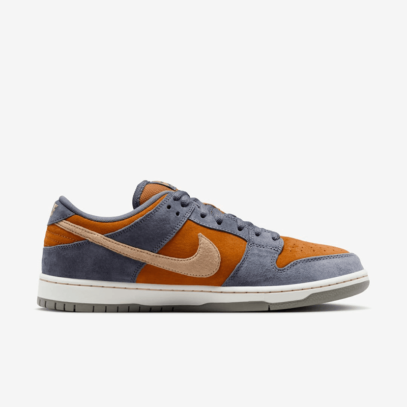 Nike SB Dunk Low Pro  “Light Carbon/Monarch”