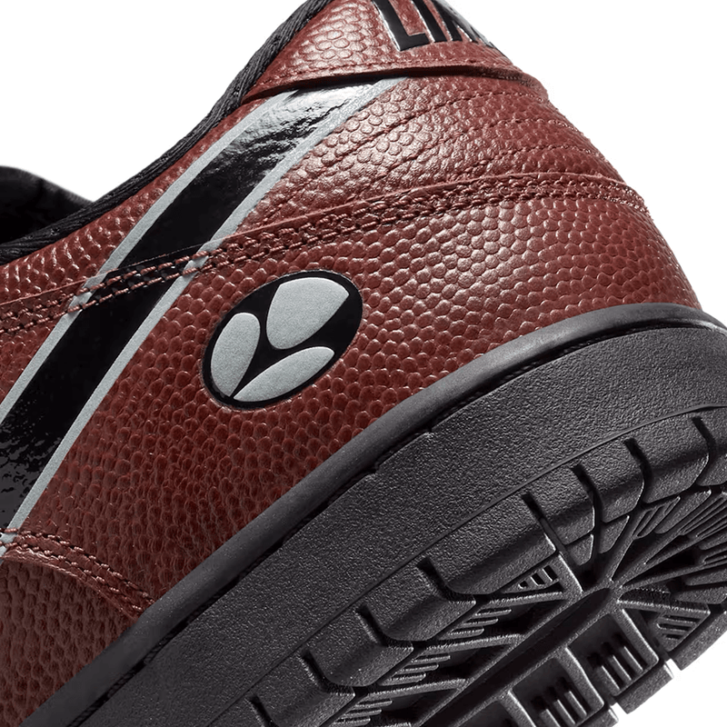Nike SB Dunk Low Pro x Limosine Skateboards