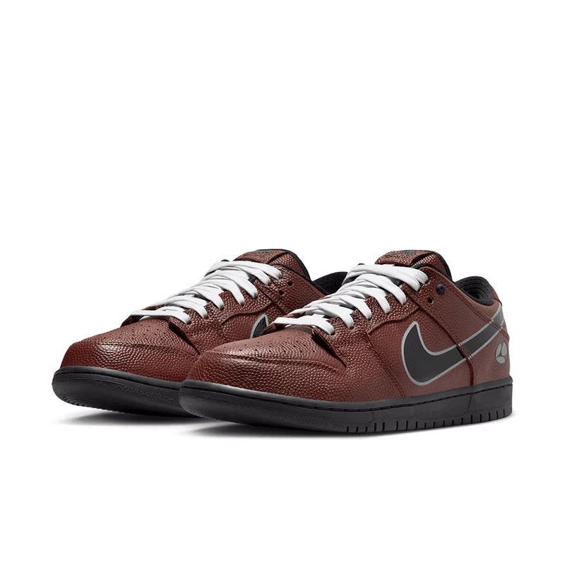 Nike SB Dunk Low Pro x Limosine Skateboards