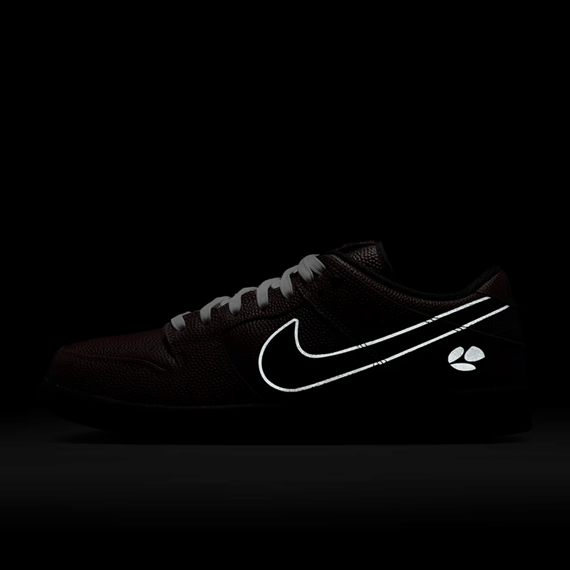 Nike SB Dunk Low Pro x Limosine Skateboards
