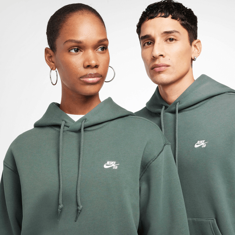 Nike SB Fleece Pullover Skate Hoodie (Vintage Green/White)