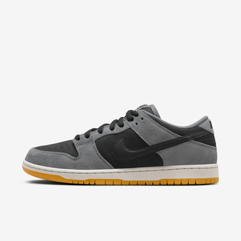 Nike SB Dunk Low “Dark Smoke Grey”