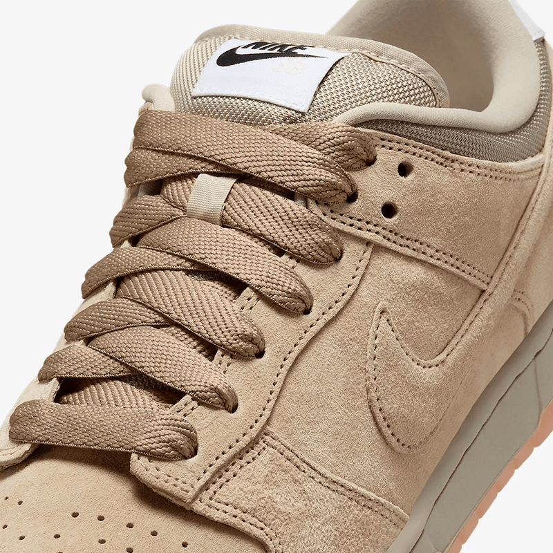 Nike SB Dunk Low Pro B (Parachute Beige)