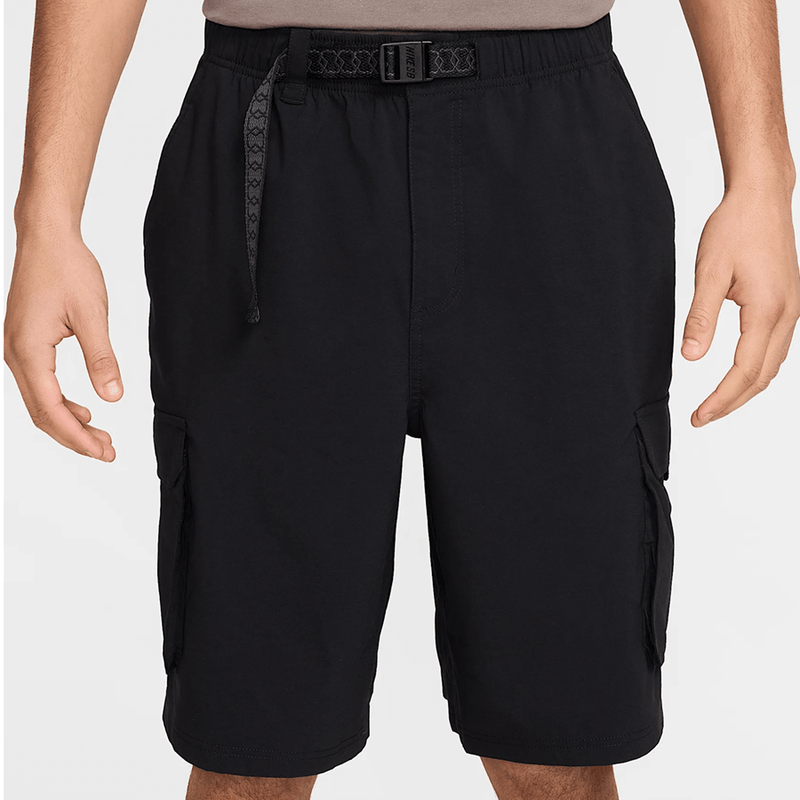 Nike SB Dri-FIT Kearny Cargo Skate Shorts (Black/White)