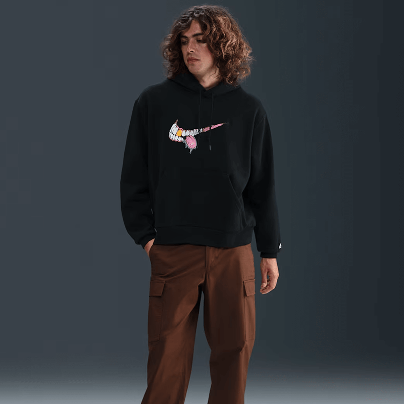 Nike SB Skate Pullover Hoodie Swoosh Grill (Black)