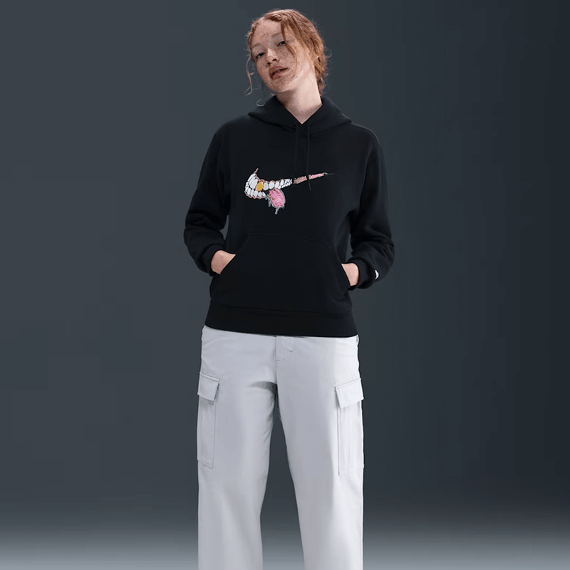 Nike SB Skate Pullover Hoodie Swoosh Grill (Black)