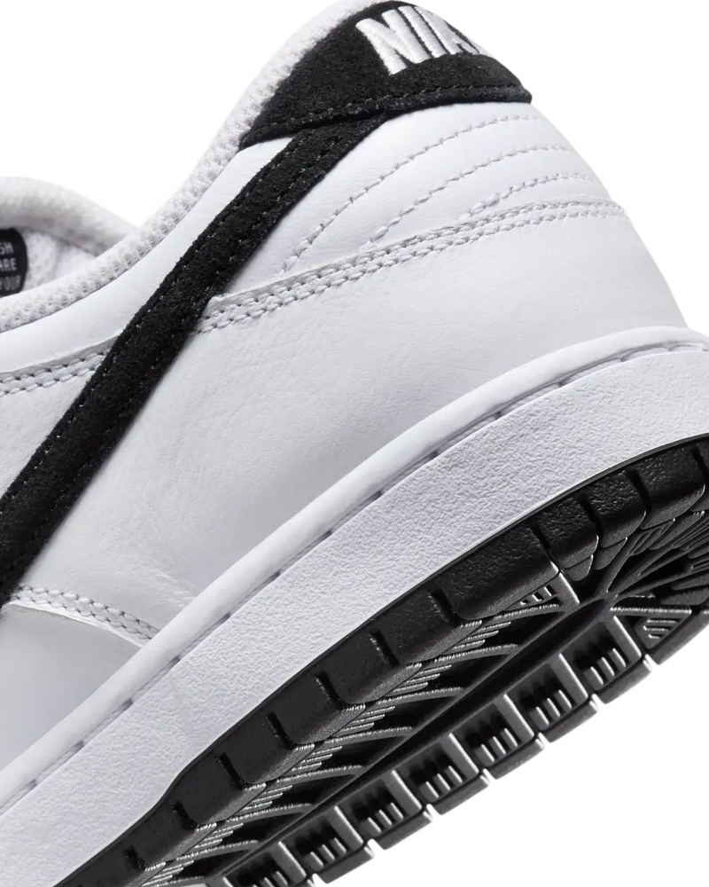 Nike SB Dunk Low Pro (White Black)