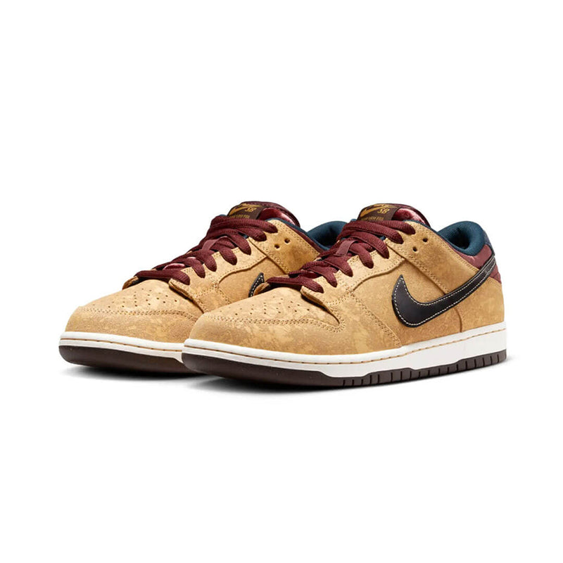 Nike SB Dunk Low “City Of Cinema”