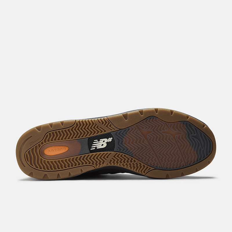 NB Numeric Andrew Reynolds 933 (Brown with Black)